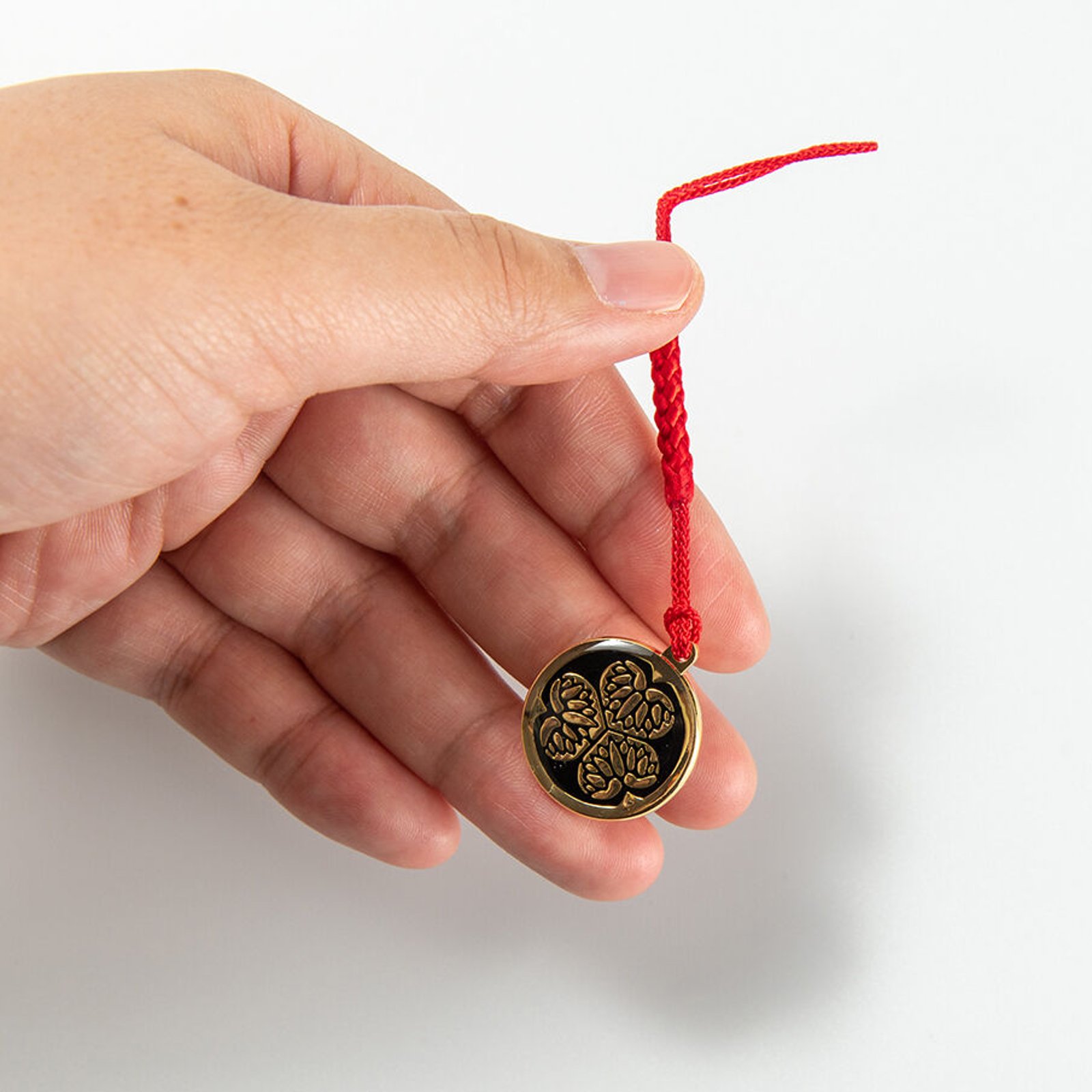 Tokugawa Crest Charm (Metal), photo 8