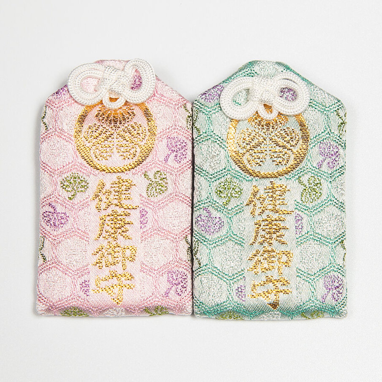 Good Health Charm (健康御守), an omamori from Zojoji Temple